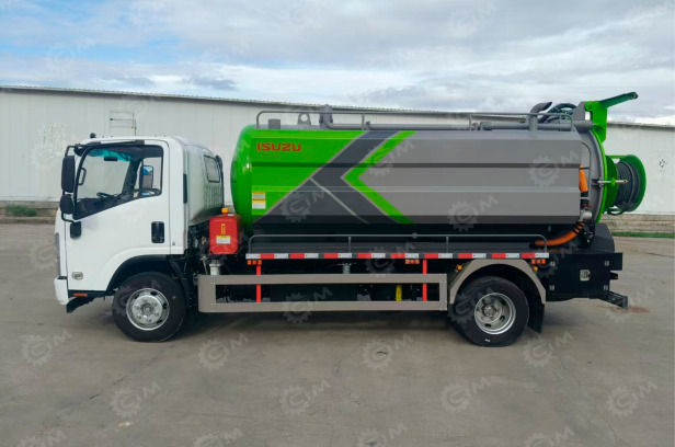 Илосос с размывом (каналопромывочная машина) на шасси ISUZU 4x2 дв 139kw бочка для сточных вод - Ассенизатор, илосос: фото 1 Илосос с размывом (каналопромывочная машина) на шасси ISUZU 4x2 дв 139kw бочка для сточных вод - Ассенизатор, илосос: фото 1