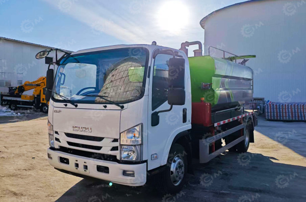 Илосос с размывом (каналопромывочная машина) на шасси ISUZU 4x2 дв 139kw бочка для сточных вод - Ассенизатор, илосос: фото 1 Илосос с размывом (каналопромывочная машина) на шасси ISUZU 4x2 дв 139kw бочка для сточных вод - Ассенизатор, илосос: фото 1