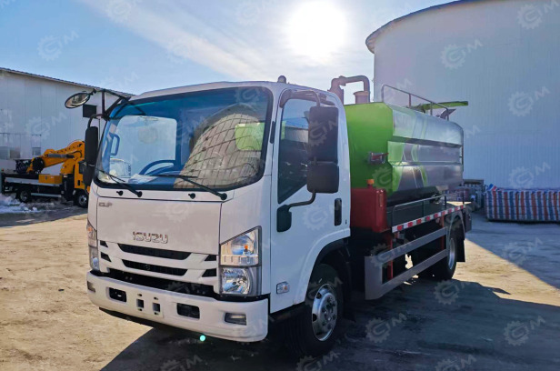 Илосос с размывом (каналопромывочная машина) на шасси ISUZU 4x2 дв 139kw бочка для сточных вод - Ассенизатор, илосос: фото 1 Илосос с размывом (каналопромывочная машина) на шасси ISUZU 4x2 дв 139kw бочка для сточных вод - Ассенизатор, илосос: фото 1