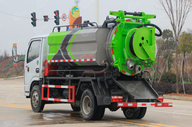 Илосос с размывом (каналопромывочная машина) на шасси ISUZU 4x2 дв 139kw объем бочки для сточны - Ассенизатор, илосос: фото 1 Илосос с размывом (каналопромывочная машина) на шасси ISUZU 4x2 дв 139kw объем бочки для сточны - Ассенизатор, илосос: фото 1