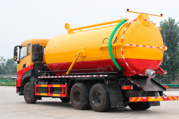 Илосос с размывом (каналопромывочная машина) на шасси ISUZU 6x4 дв 221kw бочка для сточных вод - Ассенизатор: фото 1 Илосос с размывом (каналопромывочная машина) на шасси ISUZU 6x4 дв 221kw бочка для сточных вод - Ассенизатор: фото 1