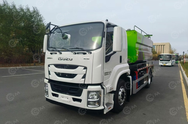 Илосос с размывом на шасси ISUZU 4x2 дв 177kw бочка для сточных вод 12м³, чистой воды 3м³ насос - Ассенизатор, илосос: фото 2 Илосос с размывом на шасси ISUZU 4x2 дв 177kw бочка для сточных вод 12м³, чистой воды 3м³ насос - Ассенизатор, илосос: фото 2