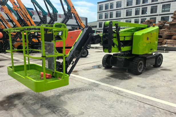 Коленчатый самоходный подъемник Jiubang высота платформы 14м дизельный - Коленчатый подъемник: фото 1 Коленчатый самоходный подъемник Jiubang высота платформы 14м дизельный - Коленчатый подъемник: фото 1