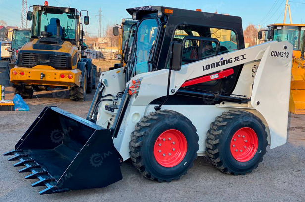 Мини погрузчик LONKING CDM312 с ковшом, щеткой, гидромолотом - Мини-погрузчик с бортовым поворотом: фото 1 Мини погрузчик LONKING CDM312 с ковшом, щеткой, гидромолотом - Мини-погрузчик с бортовым поворотом: фото 1