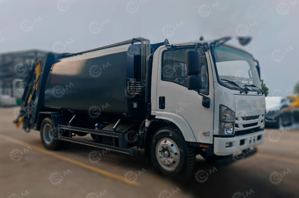 Мусоровоз на шасси ISUZU 4x4 дв 151Kw кабина Elf объем 10м3 задняя загрузка - Мусоровоз: фото 1 Мусоровоз на шасси ISUZU 4x4 дв 151Kw кабина Elf объем 10м3 задняя загрузка - Мусоровоз: фото 1