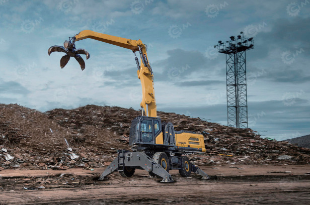 Перегружатель колесный XCMG XE240WGMA с подъёмной кабиной, грейферный ковш 1,5м3 - Перегружатель: фото 1 Перегружатель колесный XCMG XE240WGMA с подъёмной кабиной, грейферный ковш 1,5м3 - Перегружатель: фото 1