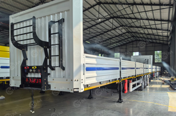 Полуприцеп бортовой AMUR LYR9600JSD 14000х2550х720 шины 385.65R22.5 алюминевые диски 6шт+запаск - Бортовой полуприцеп/ Платформа: фото 1 Полуприцеп бортовой AMUR LYR9600JSD 14000х2550х720 шины 385.65R22.5 алюминевые диски 6шт+запаск - Бортовой полуприцеп/ Платформа: фото 1