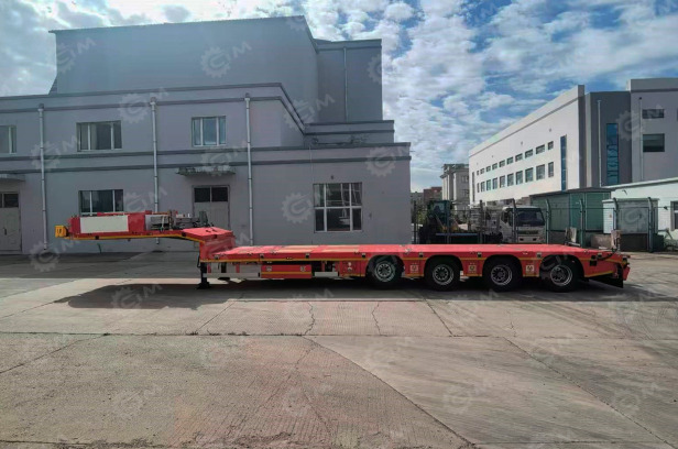 Полуприцеп-трал европейский, модель:LYR9708TDP, марка: AMUR , 13670*2530*1860мм ,4 оси , г/п 50 - Низкорамный полуприцеп: фото 1 Полуприцеп-трал европейский, модель:LYR9708TDP, марка: AMUR , 13670*2530*1860мм ,4 оси , г/п 50 - Низкорамный полуприцеп: фото 1