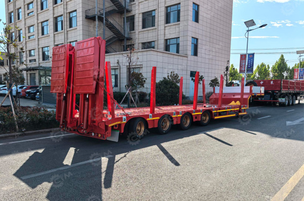 Полуприцеп трал раздвижной LUXUDA 3 оси, пневматическая подвеска, ССУ 1550, с выдвигающимися уш - Низкорамный полуприцеп: фото 1 Полуприцеп трал раздвижной LUXUDA 3 оси, пневматическая подвеска, ССУ 1550, с выдвигающимися уш - Низкорамный полуприцеп: фото 1