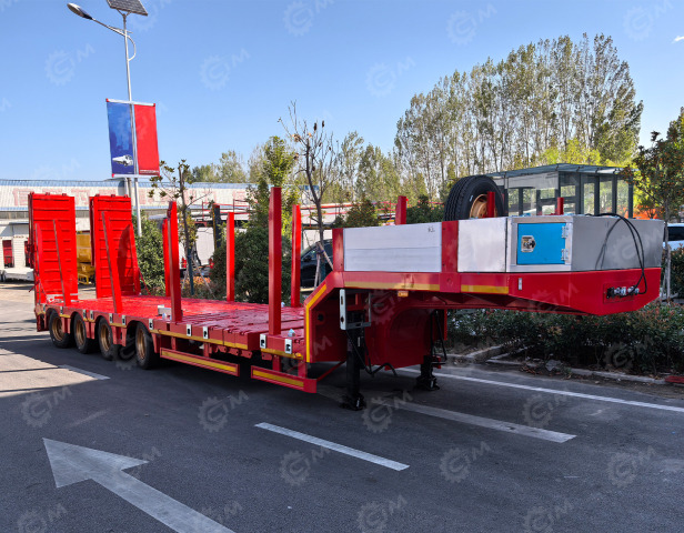 Полуприцеп трал раздвижной LUXUDA 4 оси гп 50тонн 16,5м - Низкорамный полуприцеп: фото 1 Полуприцеп трал раздвижной LUXUDA 4 оси гп 50тонн 16,5м - Низкорамный полуприцеп: фото 1