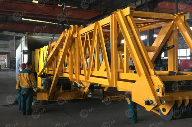 Самомонтируемый башенный кран VIGRUS QTK40 (с колесами) - Быстромонтируемый башенный кран: фото 1 Самомонтируемый башенный кран VIGRUS QTK40 (с колесами) - Быстромонтируемый башенный кран: фото 1