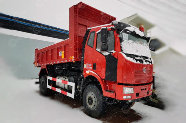 Самосвал ISUZU 4х2 дв 151kw гп 10 тонн кузов 4600х2200х1000 - Самосвал: фото 1 Самосвал ISUZU 4х2 дв 151kw гп 10 тонн кузов 4600х2200х1000 - Самосвал: фото 1