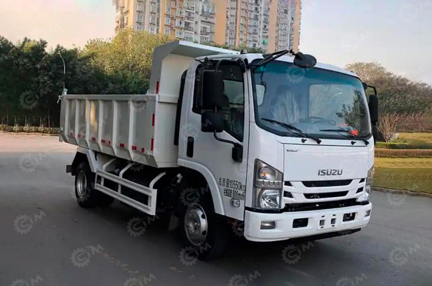 Самосвал ISUZU 4x2 дв 139Kw гп 10 тонн кузов 4900х2300х1200 - Самосвал: фото 1 Самосвал ISUZU 4x2 дв 139Kw гп 10 тонн кузов 4900х2300х1200 - Самосвал: фото 1