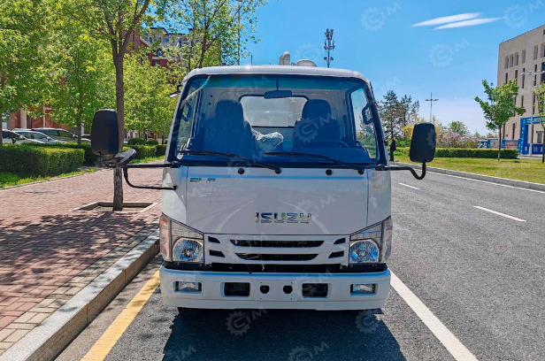 Самосвал ISUZU 4x2 дв 96kw гп 4т - Самосвал: фото 1 Самосвал ISUZU 4x2 дв 96kw гп 4т - Самосвал: фото 1