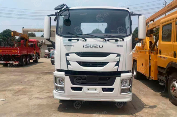 Шасси ISUZU 6х4 дв 309kw колёсная база 4800+1370 - Грузовик-шасси: фото 1 Шасси ISUZU 6х4 дв 309kw колёсная база 4800+1370 - Грузовик-шасси: фото 1