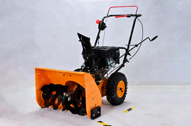 Снегоуборщик на колесном ходу Wanfu Fuhua FH-55 5.5HP дв 4,1Kw - Садовое оборудование: фото 1 Снегоуборщик на колесном ходу Wanfu Fuhua FH-55 5.5HP дв 4,1Kw - Садовое оборудование: фото 1