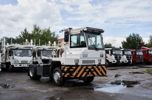 Терминальный тягач HOVA 4х2 - Терминальный тягач: фото 1 Терминальный тягач HOVA 4х2 - Терминальный тягач: фото 1