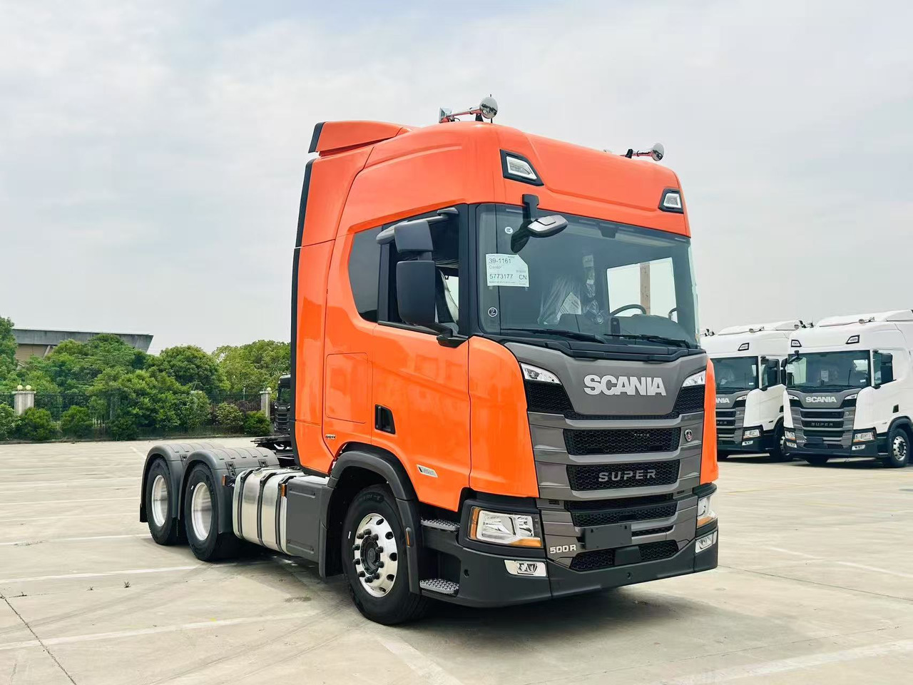 SCANIA Тягач SCANIA G 500 A6x4NA 20N CN6 Opc RET White 2.92 disc 3.35m 395L 525L S увеличенные баки - Тягач: фото 1 SCANIA Тягач SCANIA G 500 A6x4NA 20N CN6 Opc RET White 2.92 disc 3.35m 395L 525L S увеличенные баки - Тягач: фото 1