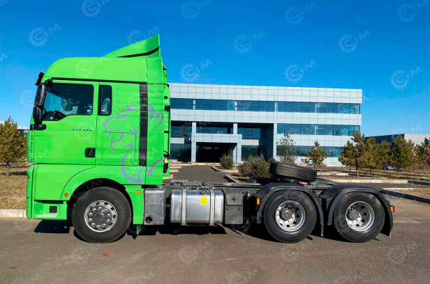 Седельный тягач SITRAK C7H 6x2 480л.с. автомат с гидравлическим замедлителем, подогрев топливно - Тягач: фото 1 Седельный тягач SITRAK C7H 6x2 480л.с. автомат с гидравлическим замедлителем, подогрев топливно - Тягач: фото 1