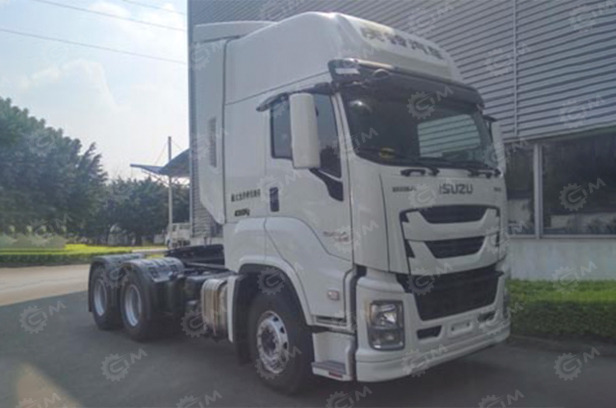 Тягач ISUZU 6x4 дв. 382 kw с гидроретардером - Тягач: фото 1 Тягач ISUZU 6x4 дв. 382 kw с гидроретардером - Тягач: фото 1