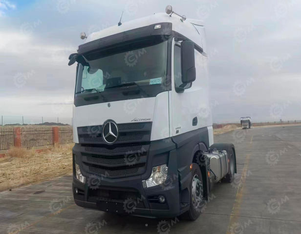 Тягач Mercedes-Benz ACTROS 4х2 1853 530л.с. пневмоподвеска (средняя комплектация, зимний пакет, холодильник) - Тягач: фото 1 Тягач Mercedes-Benz ACTROS 4х2 1853 530л.с. пневмоподвеска (средняя комплектация, зимний пакет, холодильник) - Тягач: фото 1