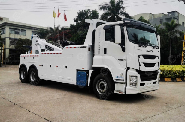 Тяжелый эвакуатор ISUZU 6x4 дв 382Kw гп 30 тонн без поворотного крана CHENG LI - Эвакуатор: фото 1 Тяжелый эвакуатор ISUZU 6x4 дв 382Kw гп 30 тонн без поворотного крана CHENG LI - Эвакуатор: фото 1