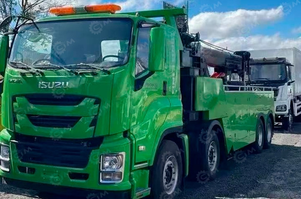 Тяжелый эвакуатор ISUZU 8x4 дв 338Kw гп крана 30 т - Эвакуатор: фото 1 Тяжелый эвакуатор ISUZU 8x4 дв 338Kw гп крана 30 т - Эвакуатор: фото 1