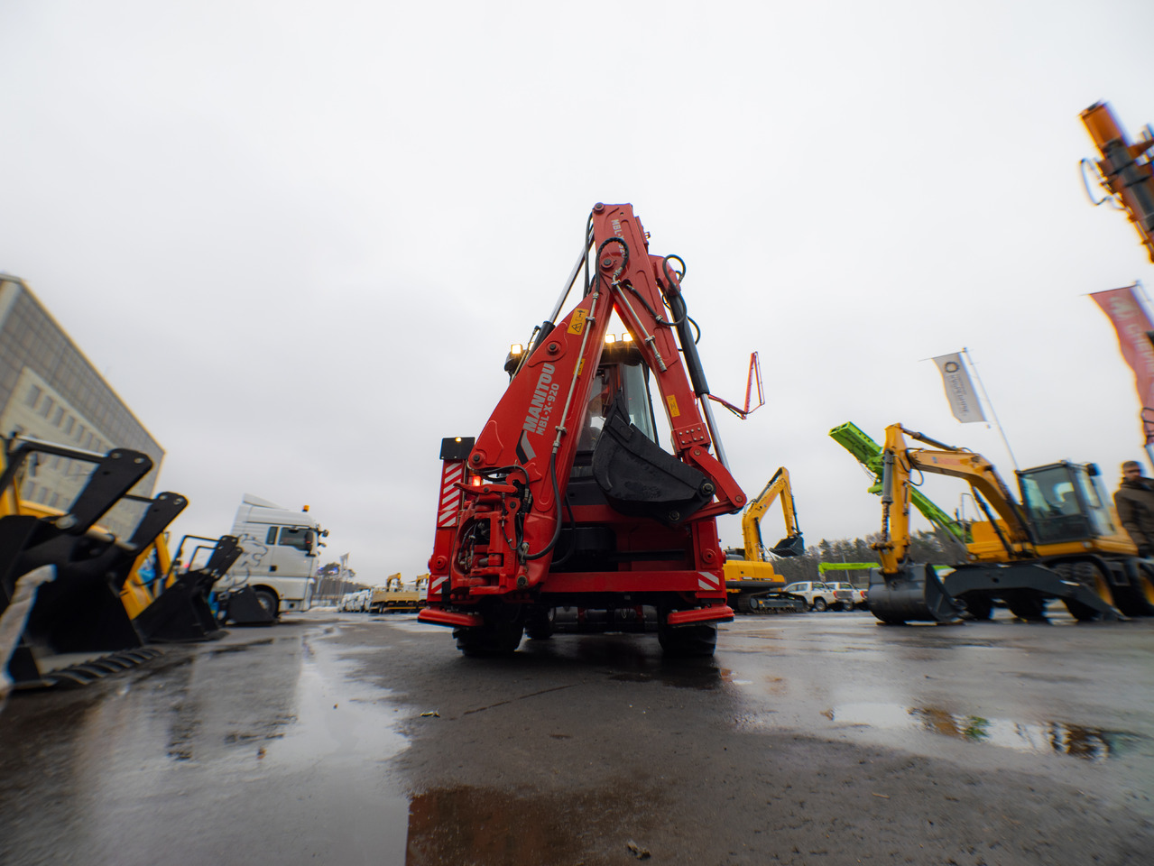 MANITOU MBL-X 920 - Строительная техника: фото 4 MANITOU MBL-X 920 - Строительная техника: фото 4