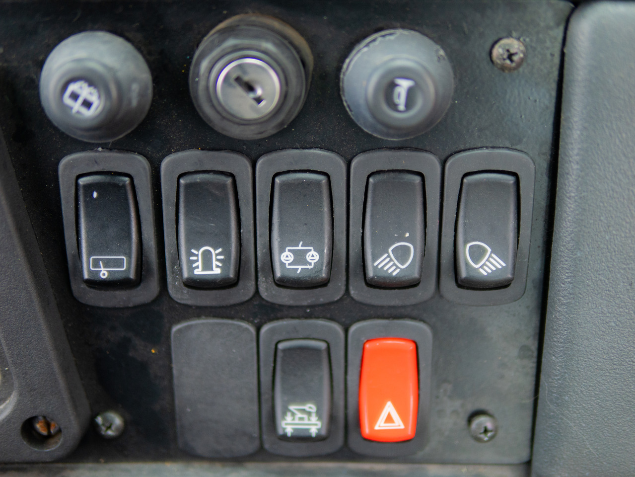 Новый Строительная техника MANITOU MBL-X 920: фото 23 Новый Строительная техника MANITOU MBL-X 920: фото 23