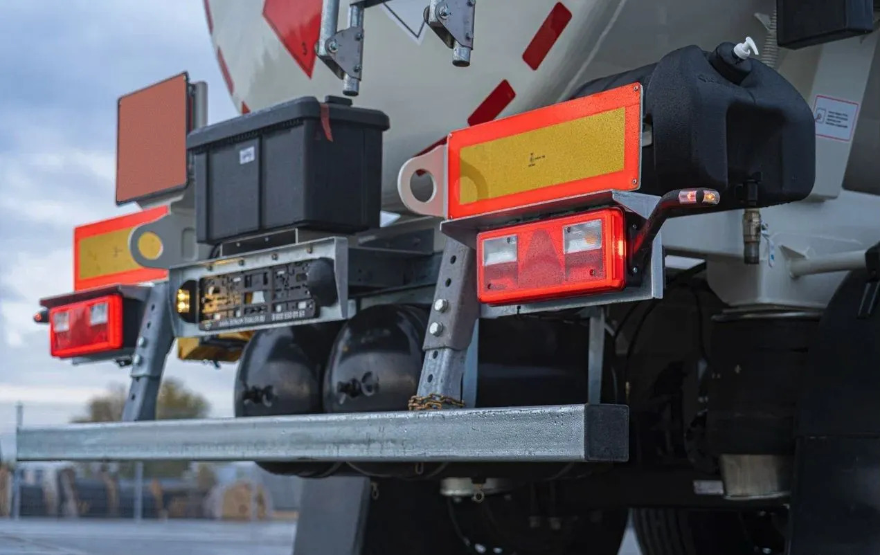 Новый Полуприцеп-цистерна Полуприцеп бензовоз Bonum 914211, 2025: фото 10