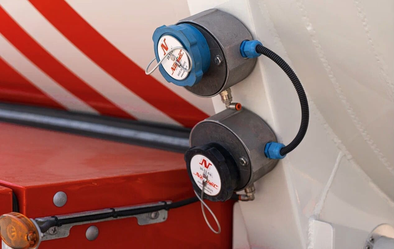 Новый Полуприцеп-цистерна Полуприцеп бензовоз Bonum ГСМ 32, 2024: фото 7