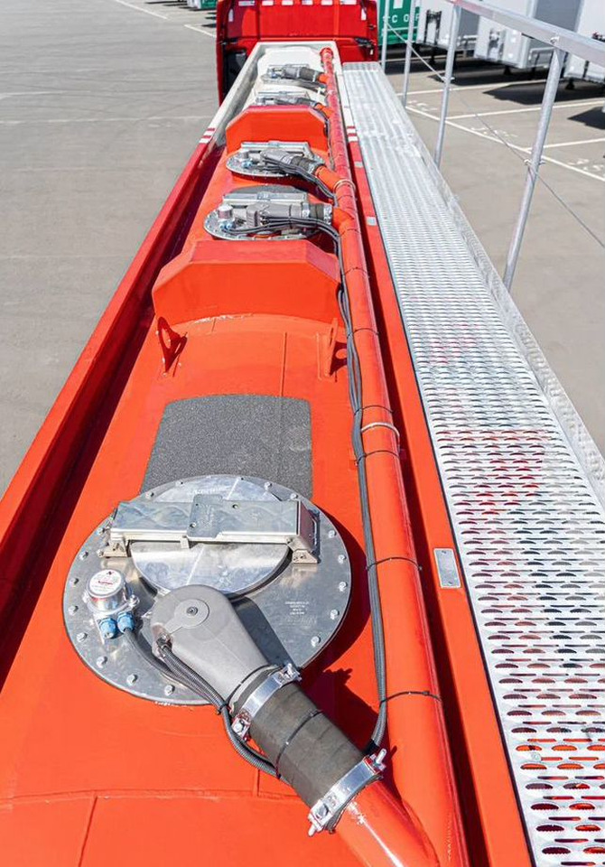 Новый Полуприцеп-цистерна Полуприцеп бензовоз Bonum ГСМ 32, 2024: фото 15