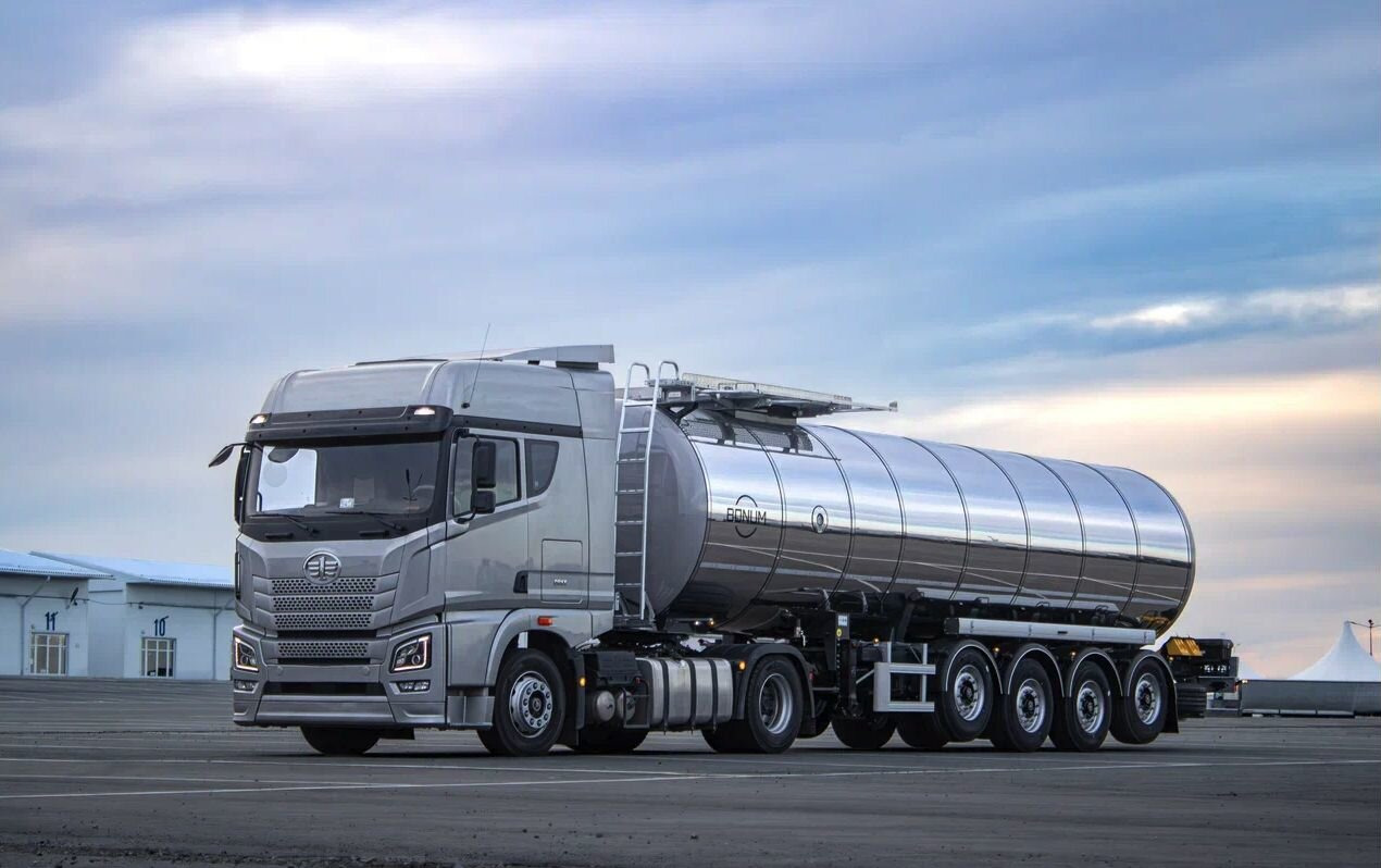 Полуприцеп битумовоз Bonum 32 куб.м, 2024 - Полуприцеп-цистерна: фото 3 Полуприцеп битумовоз Bonum 32 куб.м, 2024 - Полуприцеп-цистерна: фото 3