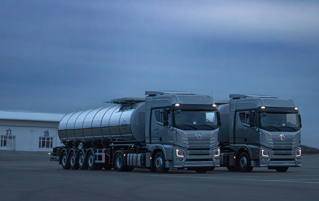 Новый Полуприцеп-цистерна Полуприцеп битумовоз Bonum 32 куб.м, 2024: фото 7 Новый Полуприцеп-цистерна Полуприцеп битумовоз Bonum 32 куб.м, 2024: фото 7