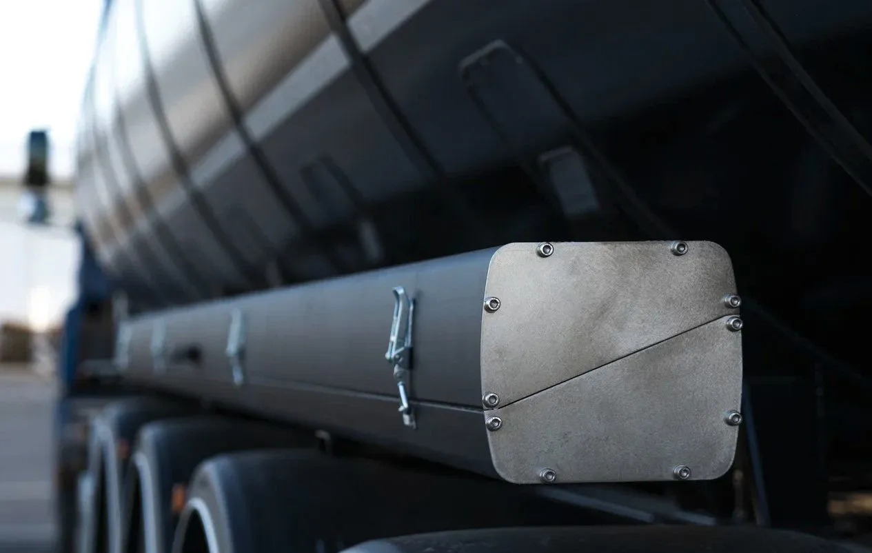 Полуприцеп битумовоз Bonum 914221-01, 2024 - Полуприцеп-цистерна: фото 4 Полуприцеп битумовоз Bonum 914221-01, 2024 - Полуприцеп-цистерна: фото 4