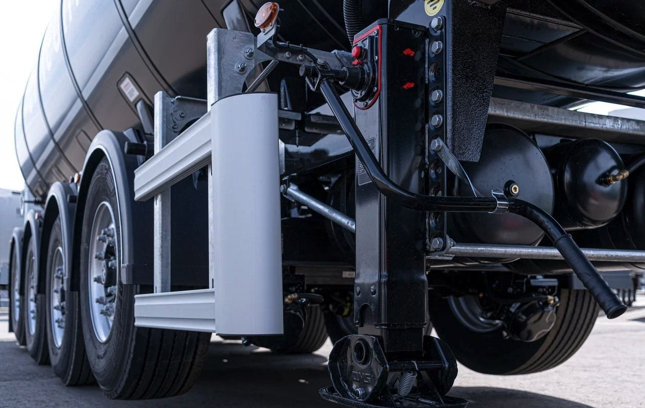 Новый Полуприцеп-цистерна Полуприцеп битумовоз Bonum 914221-01, 2024: фото 10 Новый Полуприцеп-цистерна Полуприцеп битумовоз Bonum 914221-01, 2024: фото 10