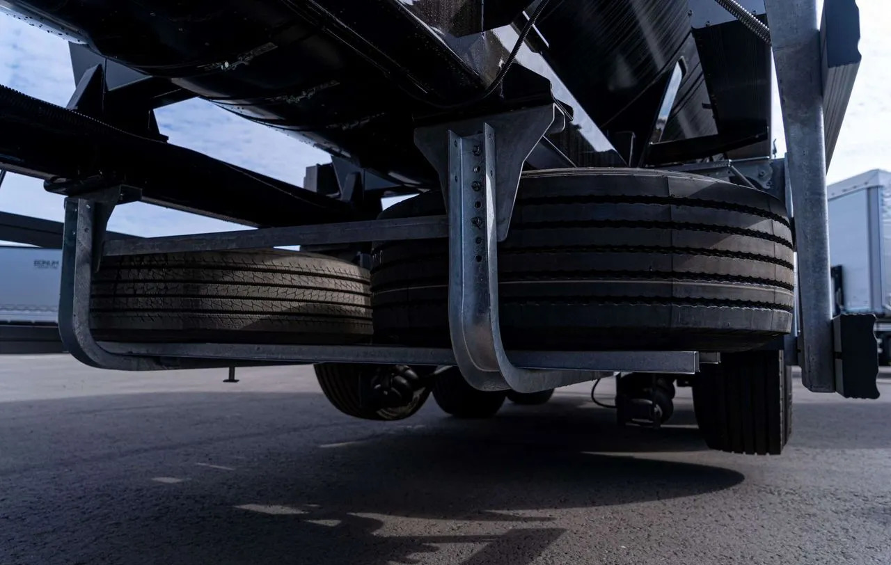 Новый Полуприцеп-цистерна Полуприцеп битумовоз Bonum 914221-01, 2025: фото 6 Новый Полуприцеп-цистерна Полуприцеп битумовоз Bonum 914221-01, 2025: фото 6