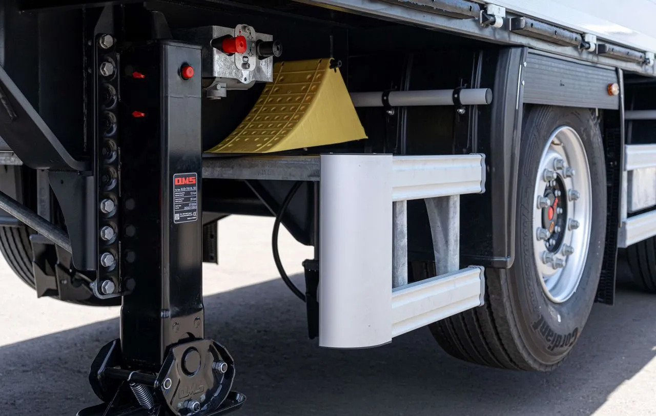 Новый Бортовой полуприцеп/ Платформа Полуприцеп бортовой Bonum 914296-06, 2024: фото 12