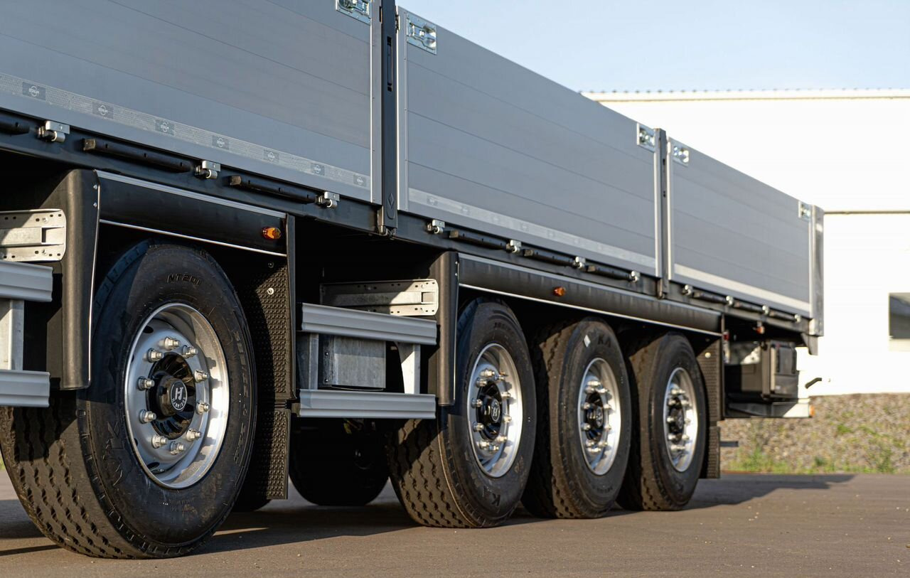 Новый Бортовой полуприцеп/ Платформа Полуприцеп бортовой Bonum 914296-06, 2024: фото 9