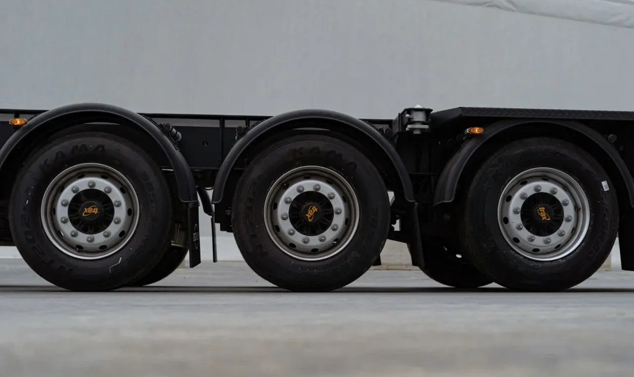 Новый Полуприцеп контейнеровоз (BDF, сменный кузов) Полуприцеп контейнеровоз Bonum 914295-05, 2024: фото 9