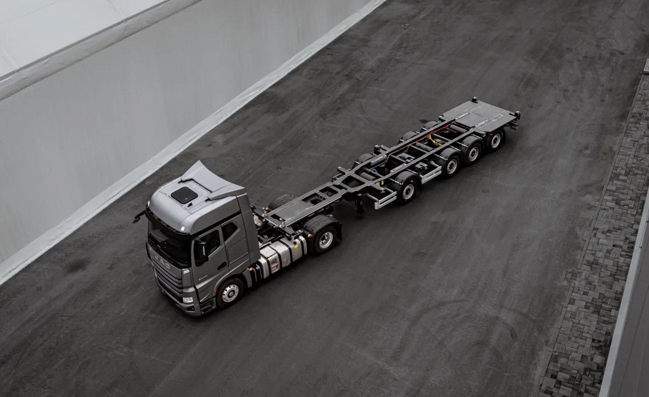 Новый Полуприцеп контейнеровоз (BDF, сменный кузов) Полуприцеп контейнеровоз Bonum 914295-05, 2024: фото 8