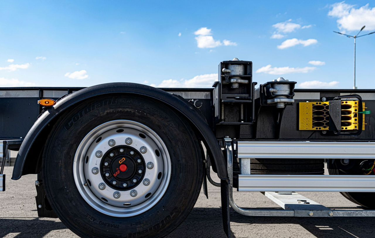 Новый Полуприцеп контейнеровоз (BDF, сменный кузов) Полуприцеп контейнеровоз Bonum 914295-05, 2024: фото 17