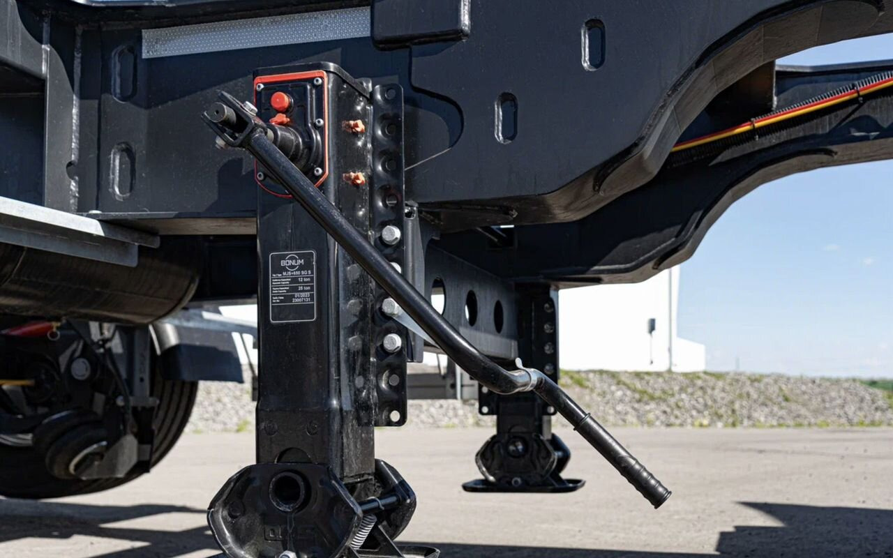 Новый Полуприцеп-контейнеровоз/ Сменный кузов Полуприцеп контейнеровоз Bonum 914295-05, 2024: фото 8