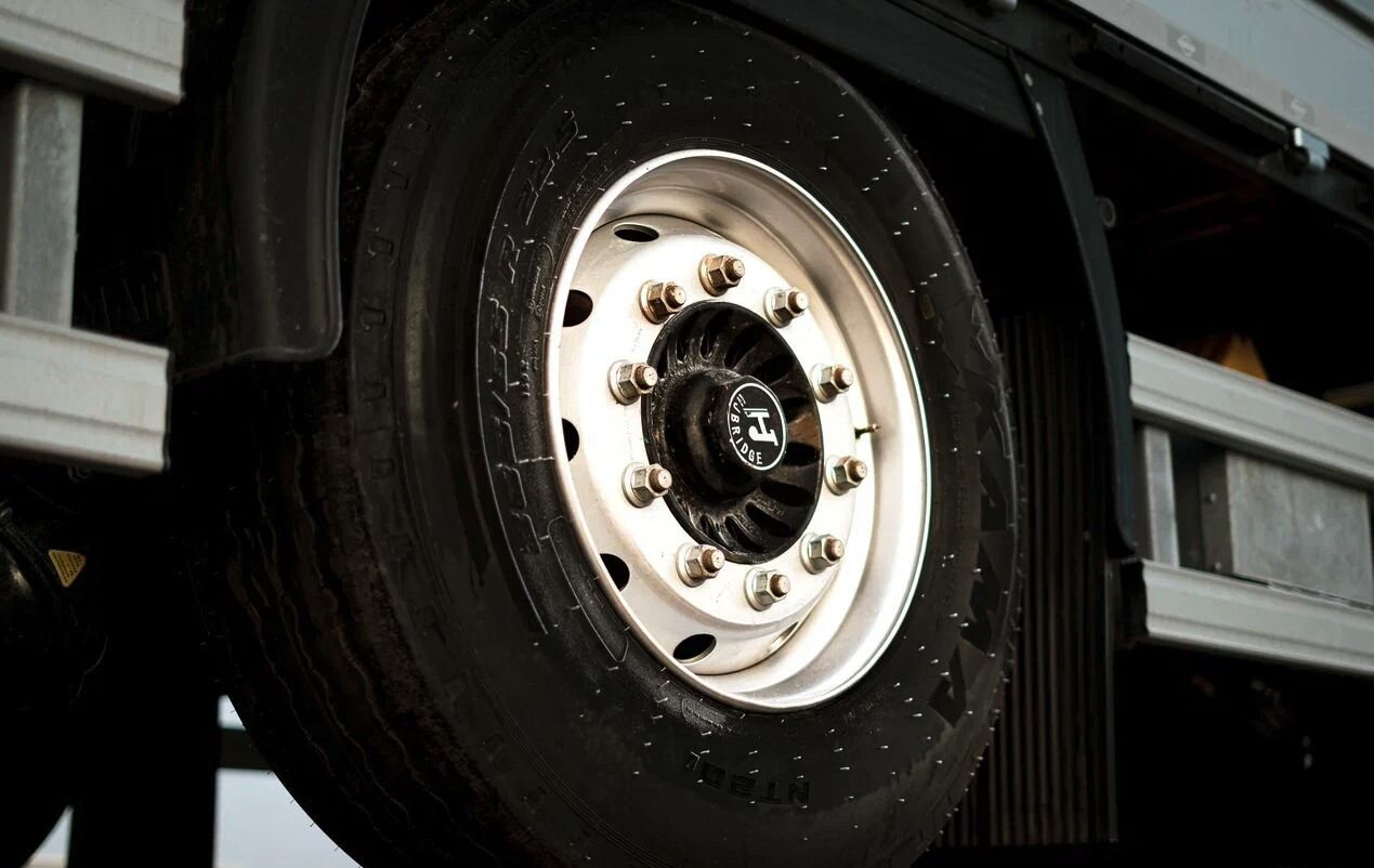 Новый Тентованный полуприцеп Полуприцеп шторно-бортовой Bonum 914296-03, 2024: фото 15 Новый Тентованный полуприцеп Полуприцеп шторно-бортовой Bonum 914296-03, 2024: фото 15