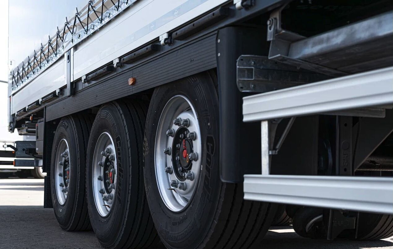 Новый Тентованный полуприцеп Полуприцеп шторно-бортовой Bonum 914296-03, 2024: фото 10