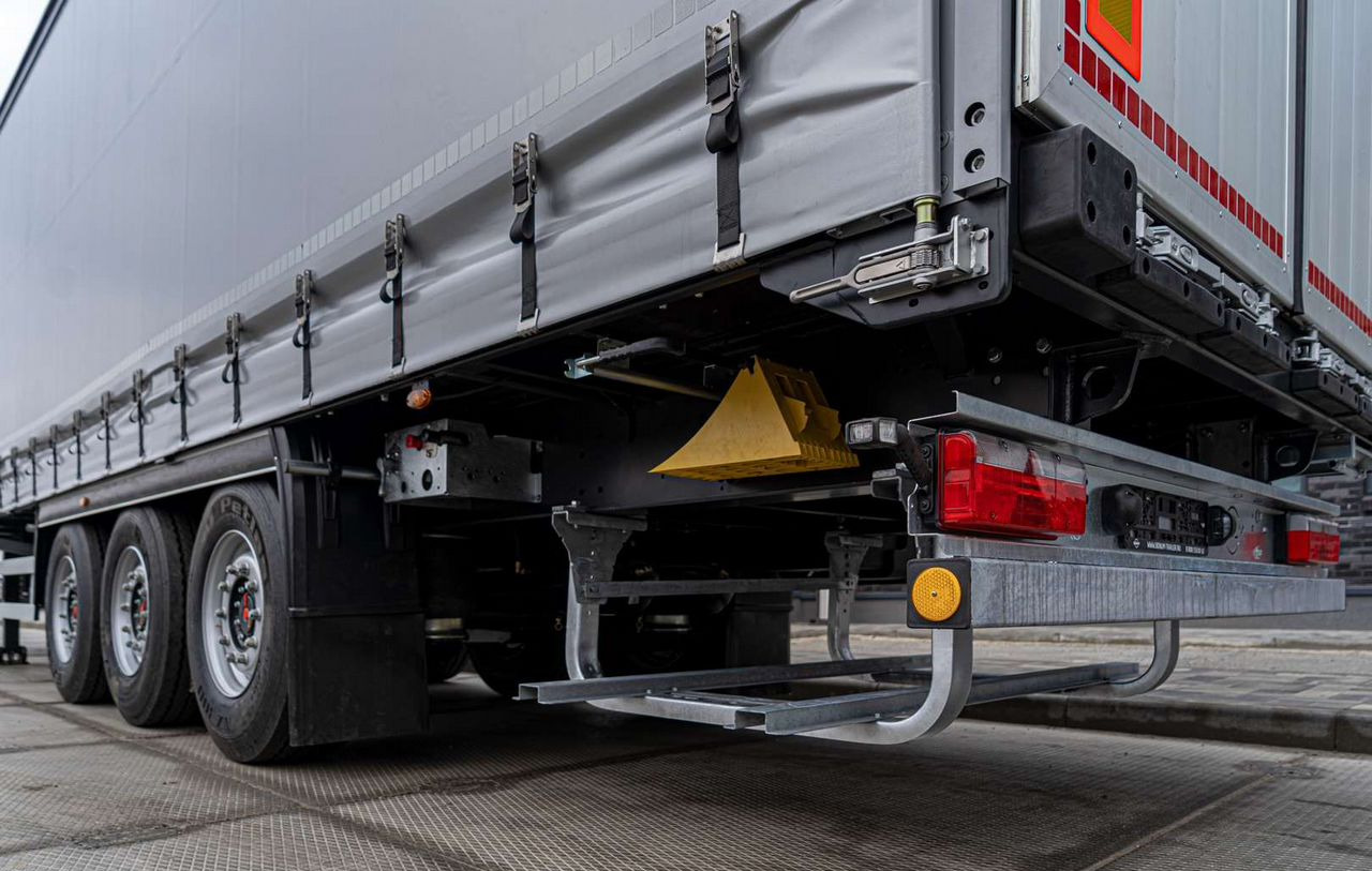 Новый Тентованный полуприцеп Полуприцеп шторный Bonum 914296-04, 2024: фото 8