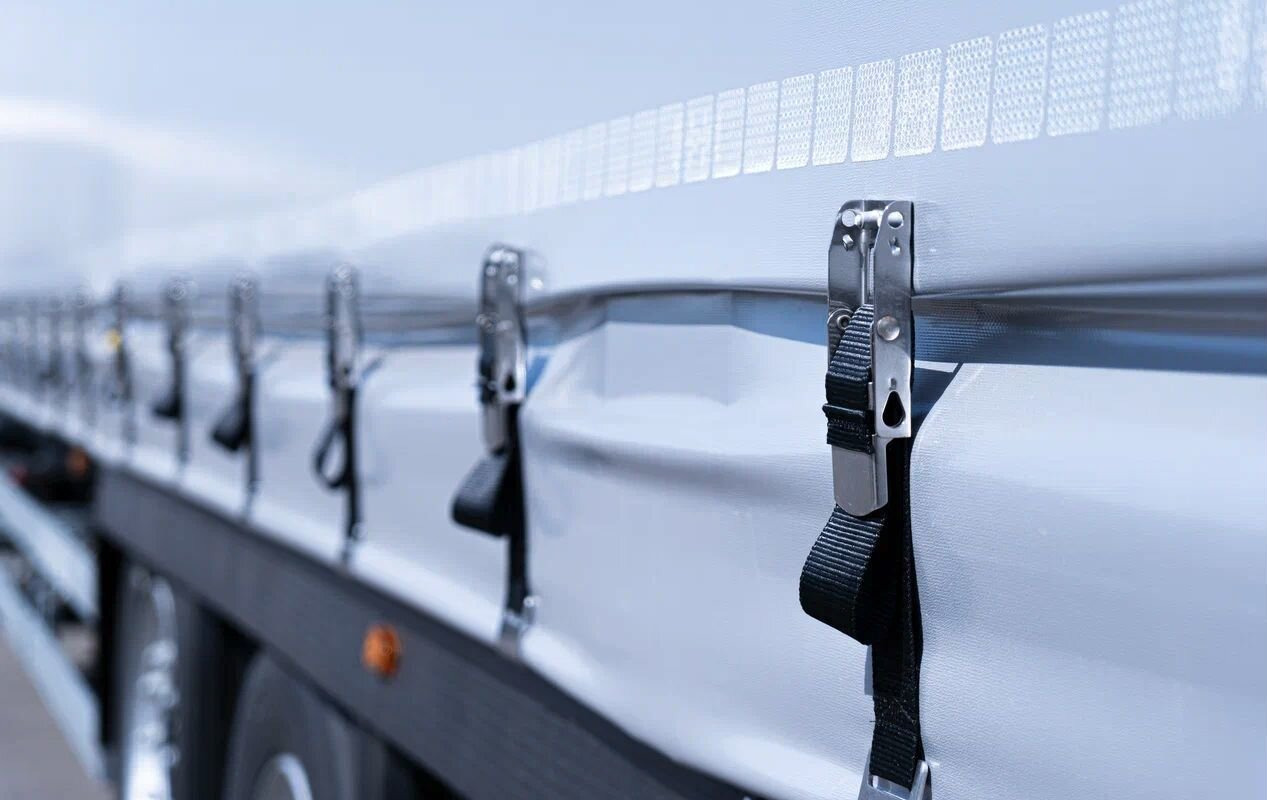 Новый Тентованный полуприцеп Полуприцеп шторный Bonum 914296-04, 2024: фото 15