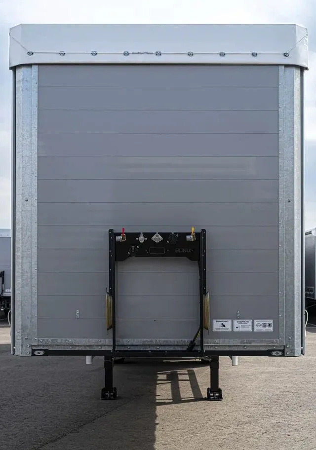 Новый Тентованный полуприцеп Полуприцеп шторный Bonum 914296-04, 2024: фото 6
