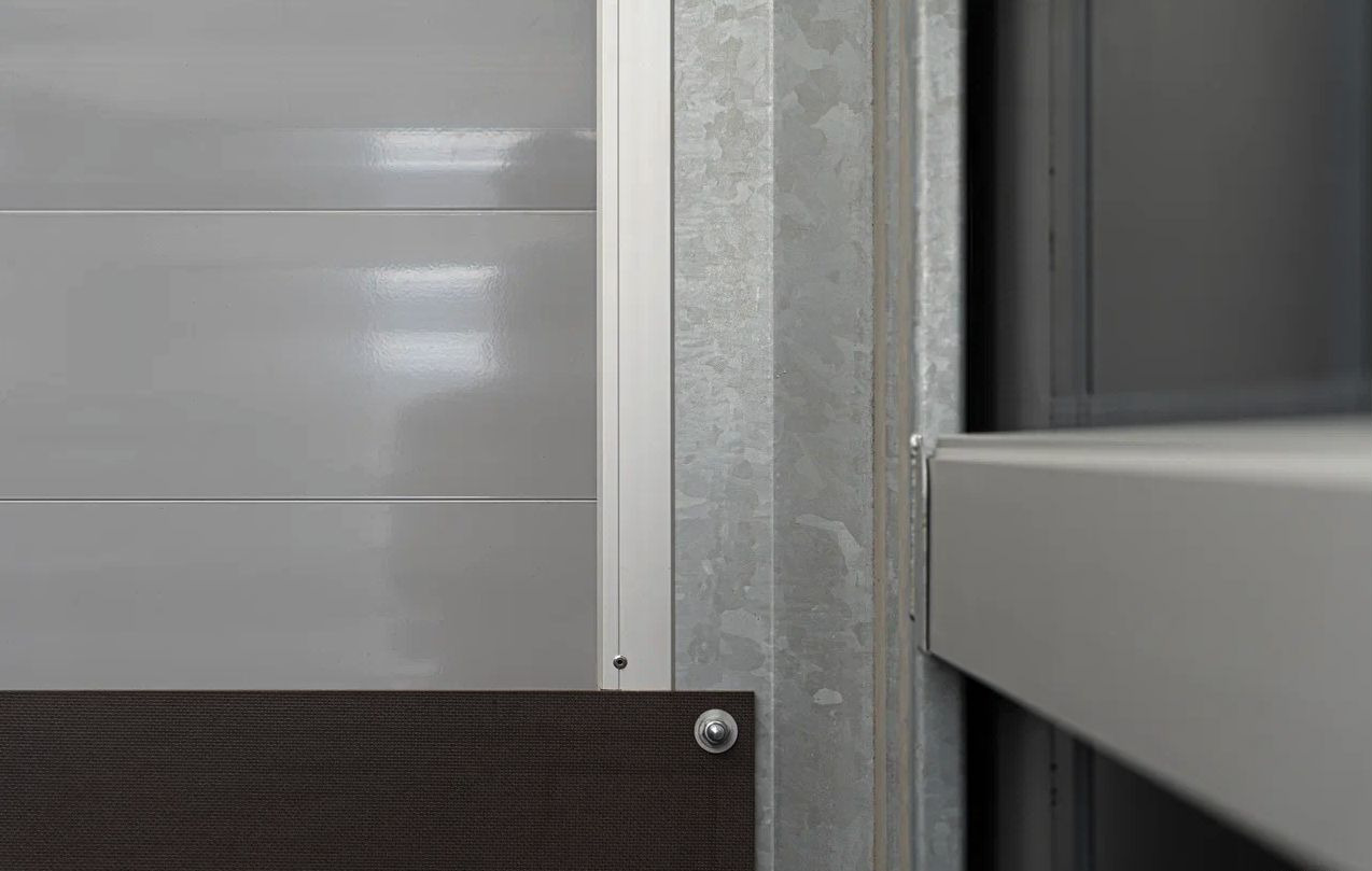 Новый Тентованный полуприцеп Полуприцеп шторный Bonum 914296-04, 2024: фото 16