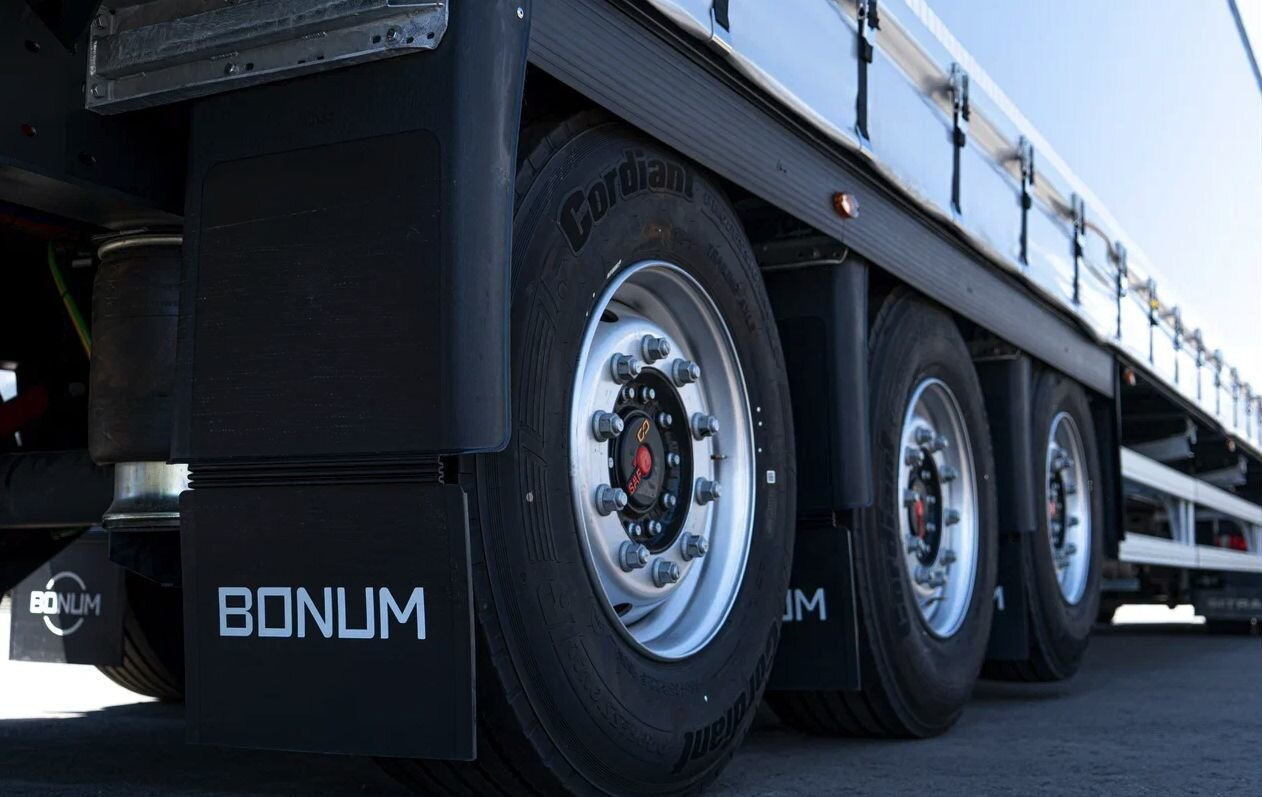 Новый Тентованный полуприцеп Полуприцеп шторный Bonum 914296-04, 2024: фото 6